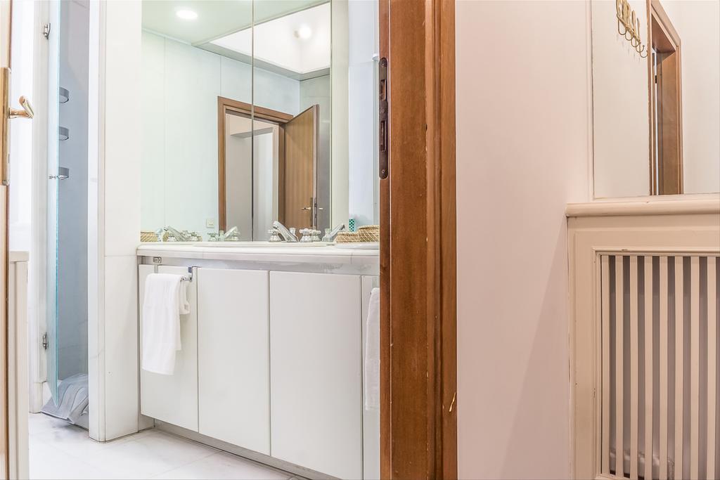 Palazzo Borghese Lovely Flat روما المظهر الخارجي الصورة