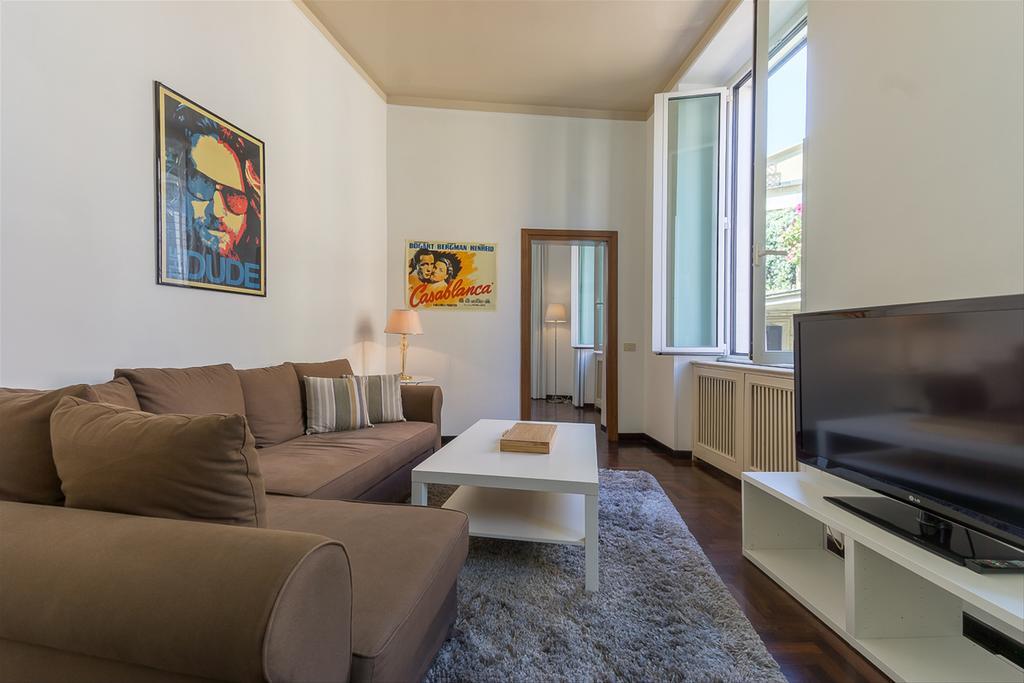 Palazzo Borghese Lovely Flat روما المظهر الخارجي الصورة