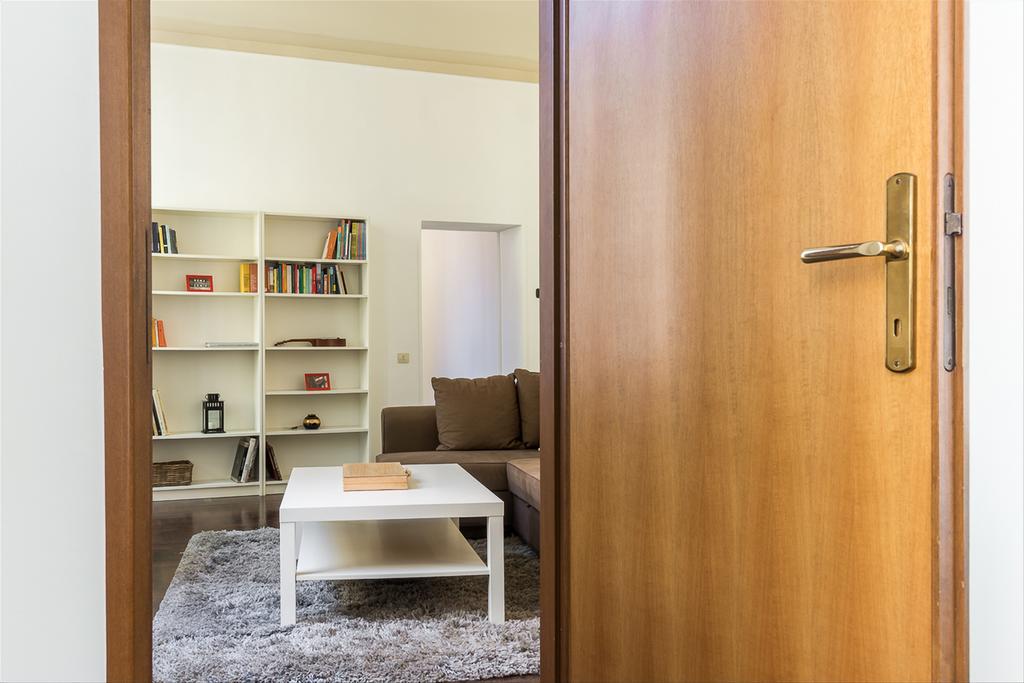 Palazzo Borghese Lovely Flat روما المظهر الخارجي الصورة